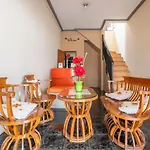 OYO 1859 Rancabali Residence Near Rumah Sakit Mitra Kasih