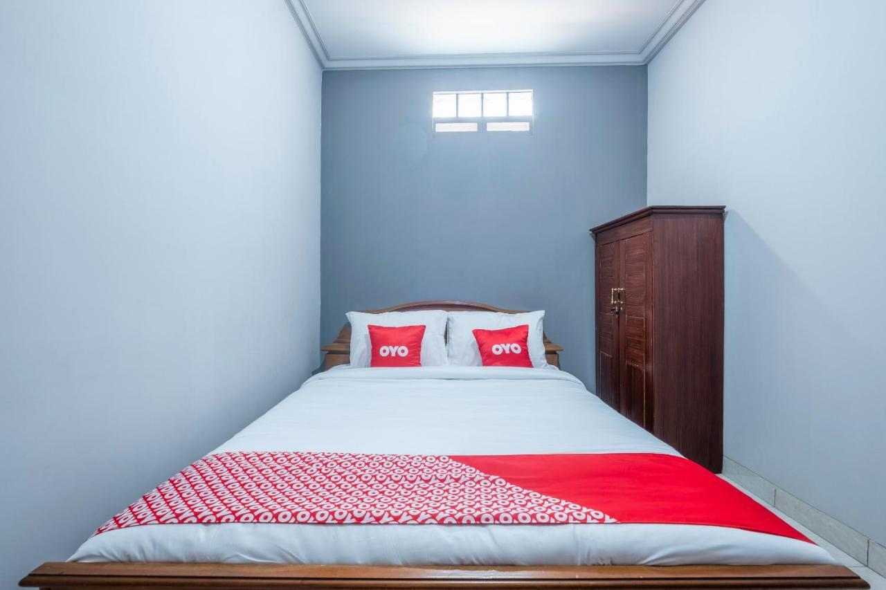 Oyo 1859 Rancabali Near Rumah Sakit Mitra Kasih Hotel