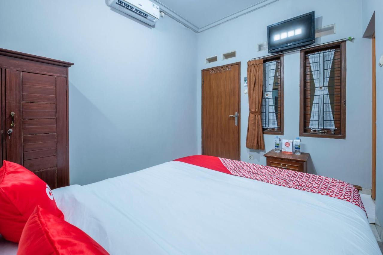 Oyo 1859 Rancabali Near Rumah Sakit Mitra Kasih Hotel