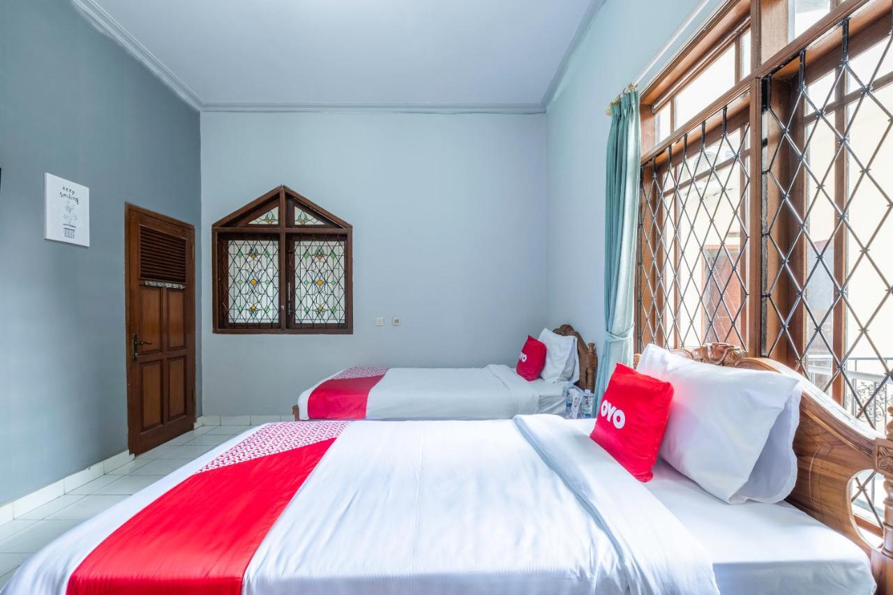 Oyo 1859 Rancabali Near Rumah Sakit Mitra Kasih Hotel