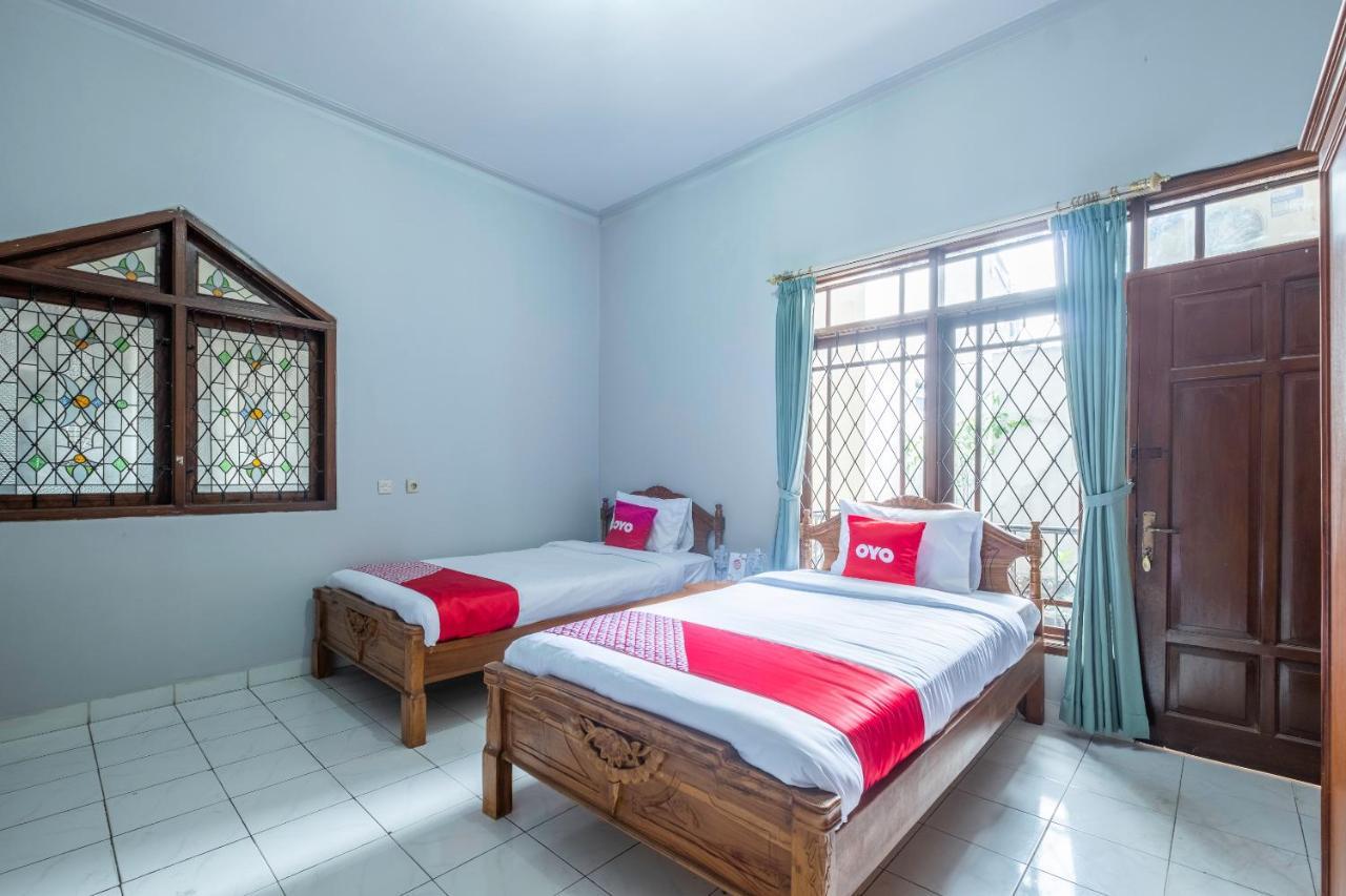 Oyo 1859 Rancabali Near Rumah Sakit Mitra Kasih Hotel